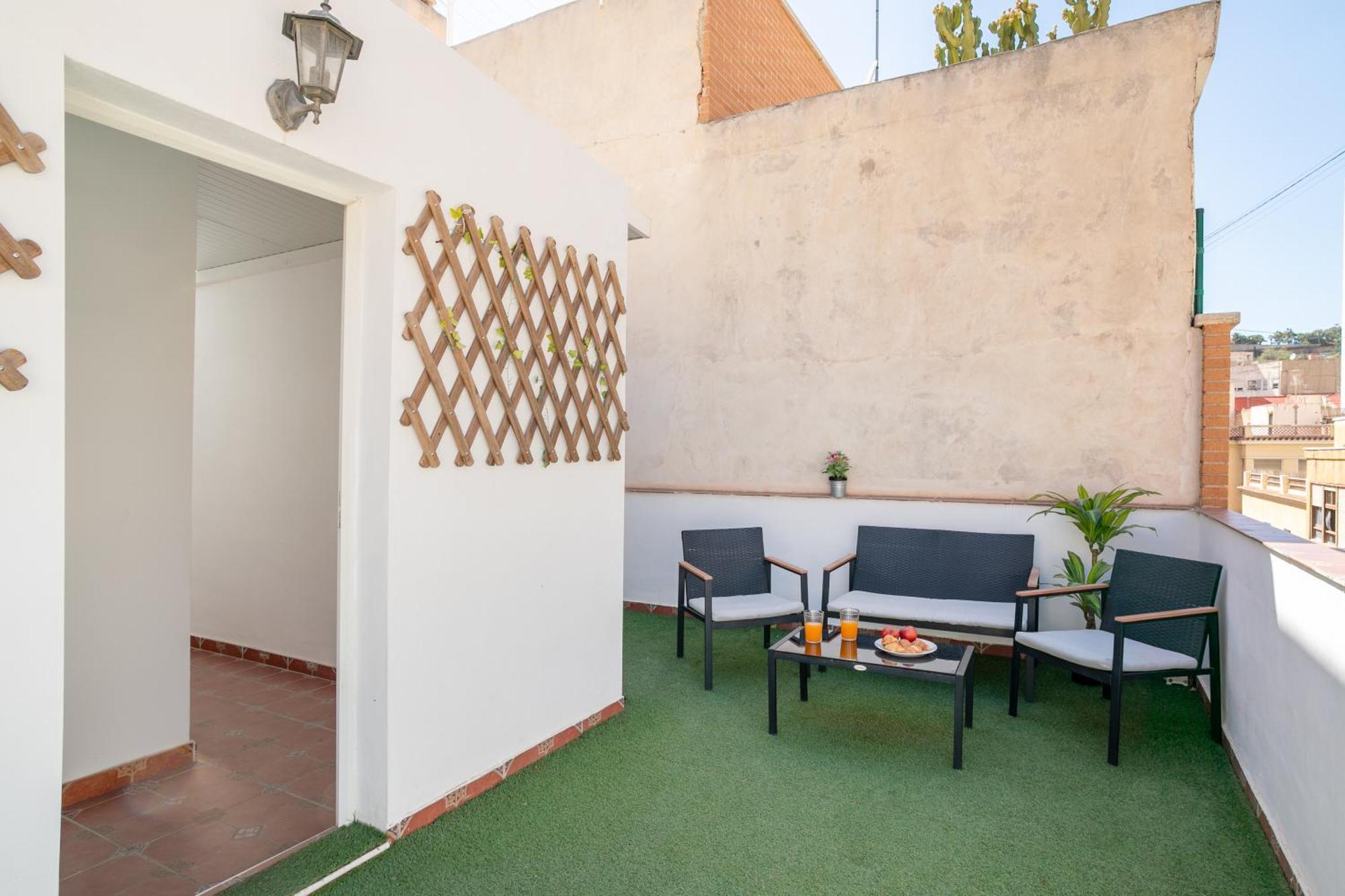 Apartamentos Centricos De San Leandro 阿利坎特 外观 照片
